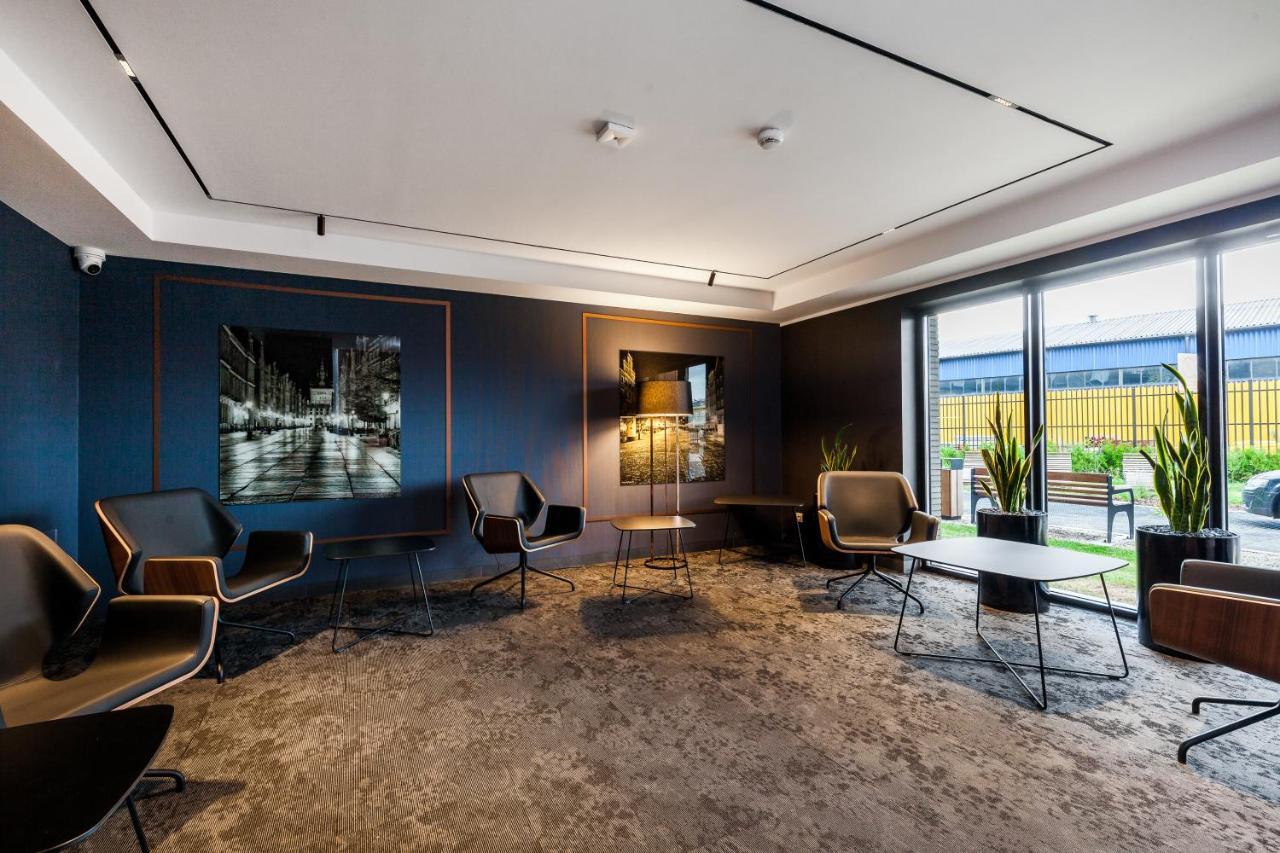 Uroczy Apartament W Sercu Starego Miasta グダニスク エクステリア 写真