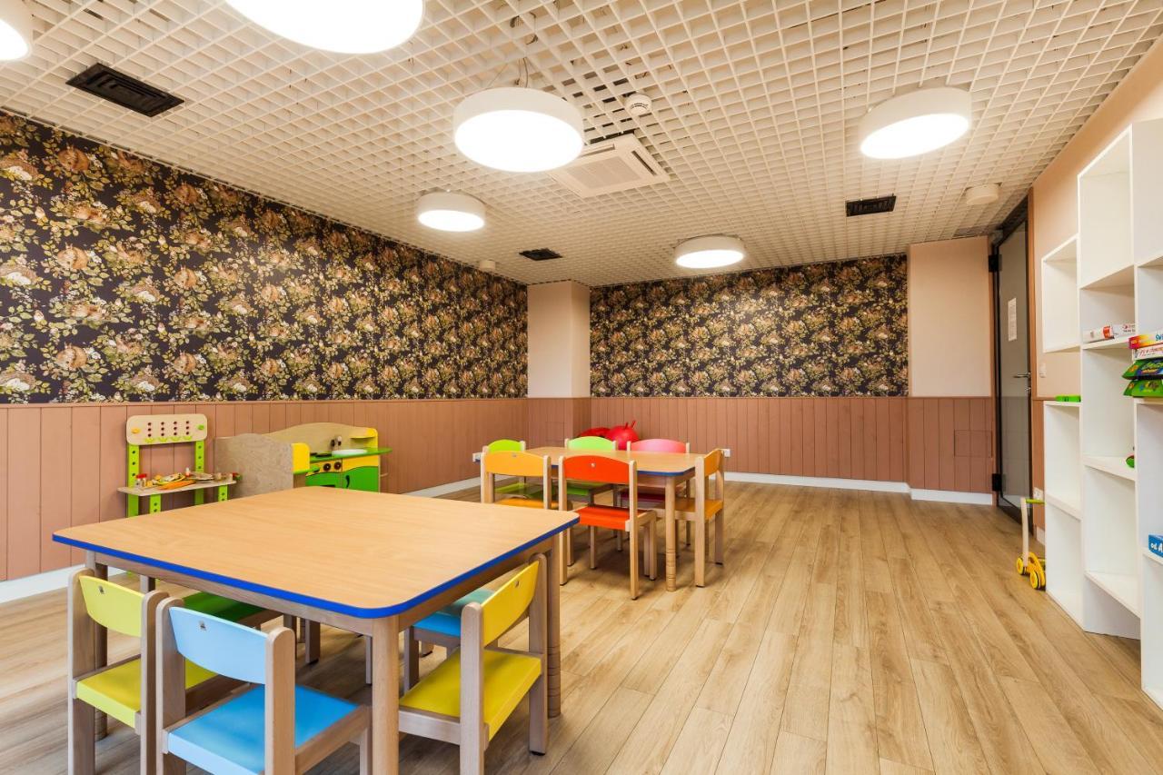 Uroczy Apartament W Sercu Starego Miasta グダニスク エクステリア 写真